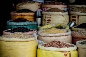 legumbres en un mercado